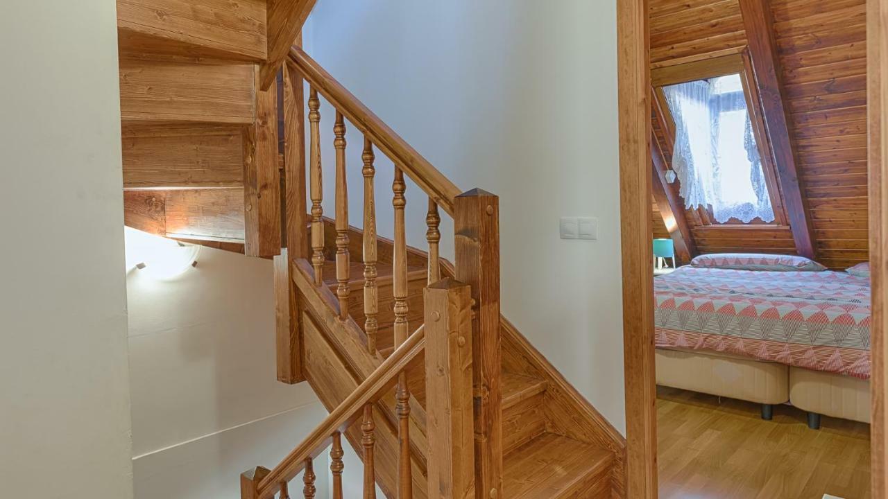 Апартаменты Saplan Real Estate Montlude Лес Экстерьер фото